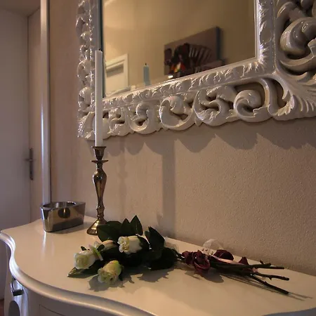 Alluring Holiday In With Pool Vakantiehuis Monteforte dʼAlpone